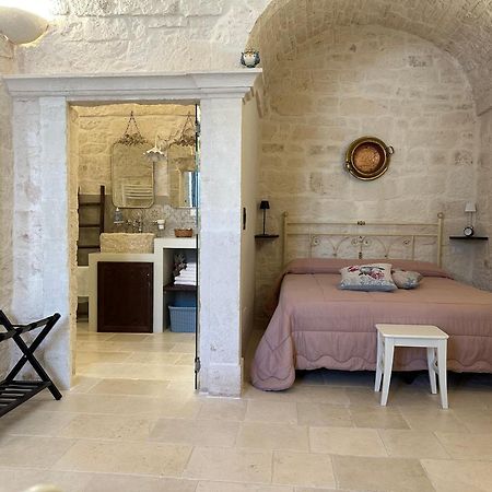 Suite La Petra Ceglie Messapica Exterior photo