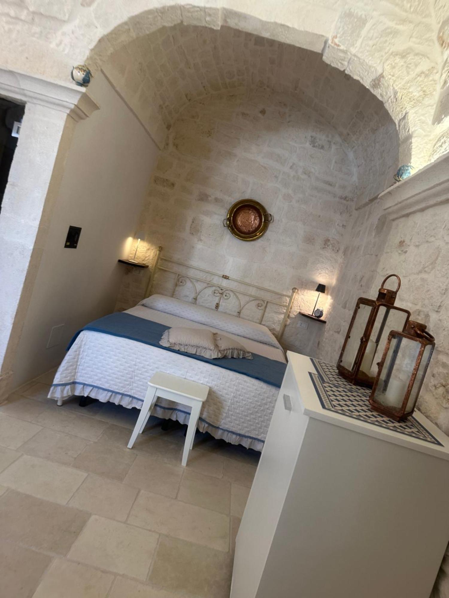 Suite La Petra Ceglie Messapica Exterior photo